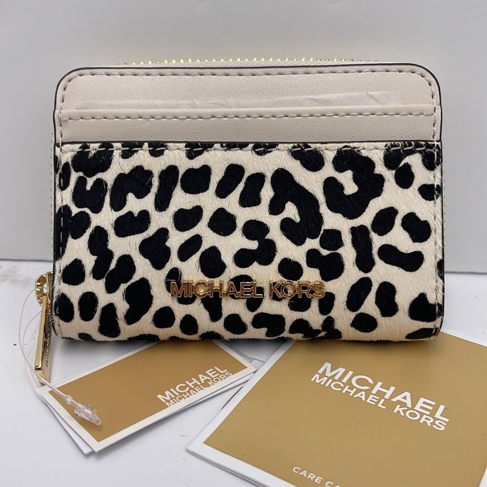 Michael Kors Jet Set Travel MD Zip Around Card Case Wallet (Light Cream Multi) - Picture 1 of 16